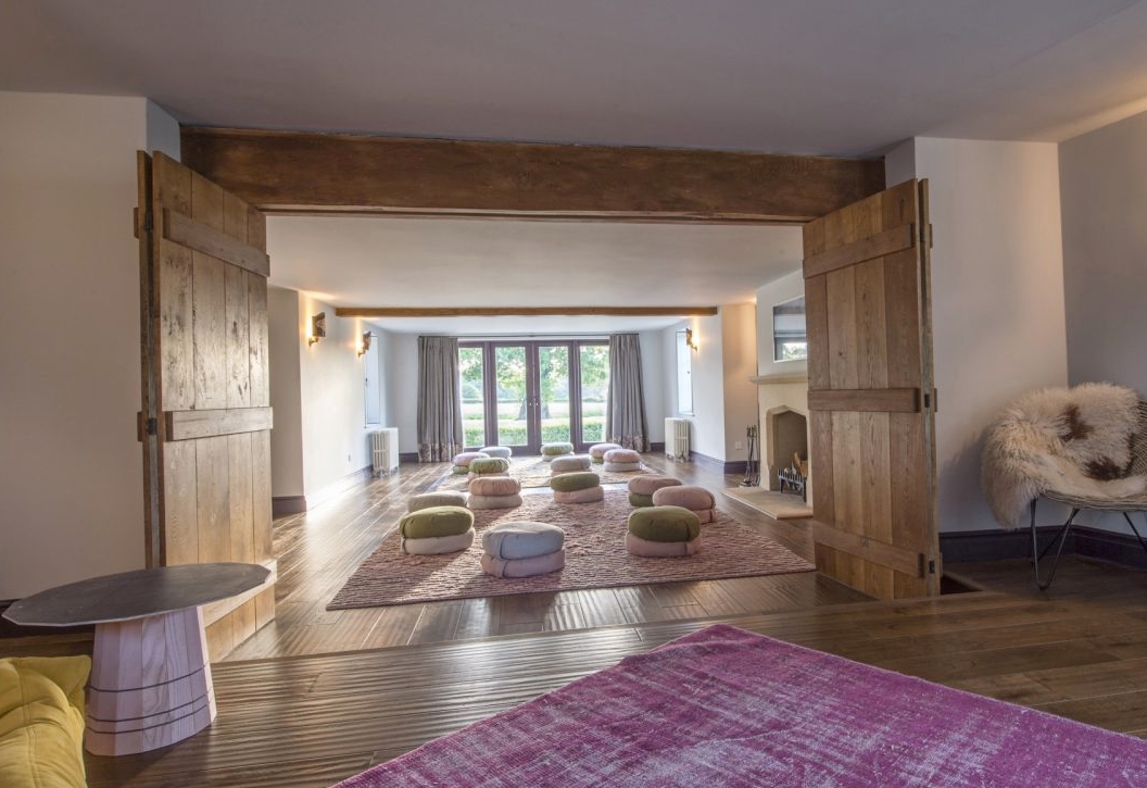 COUNTRY HOUSE YOGA RETREAT SOMERSET, UK