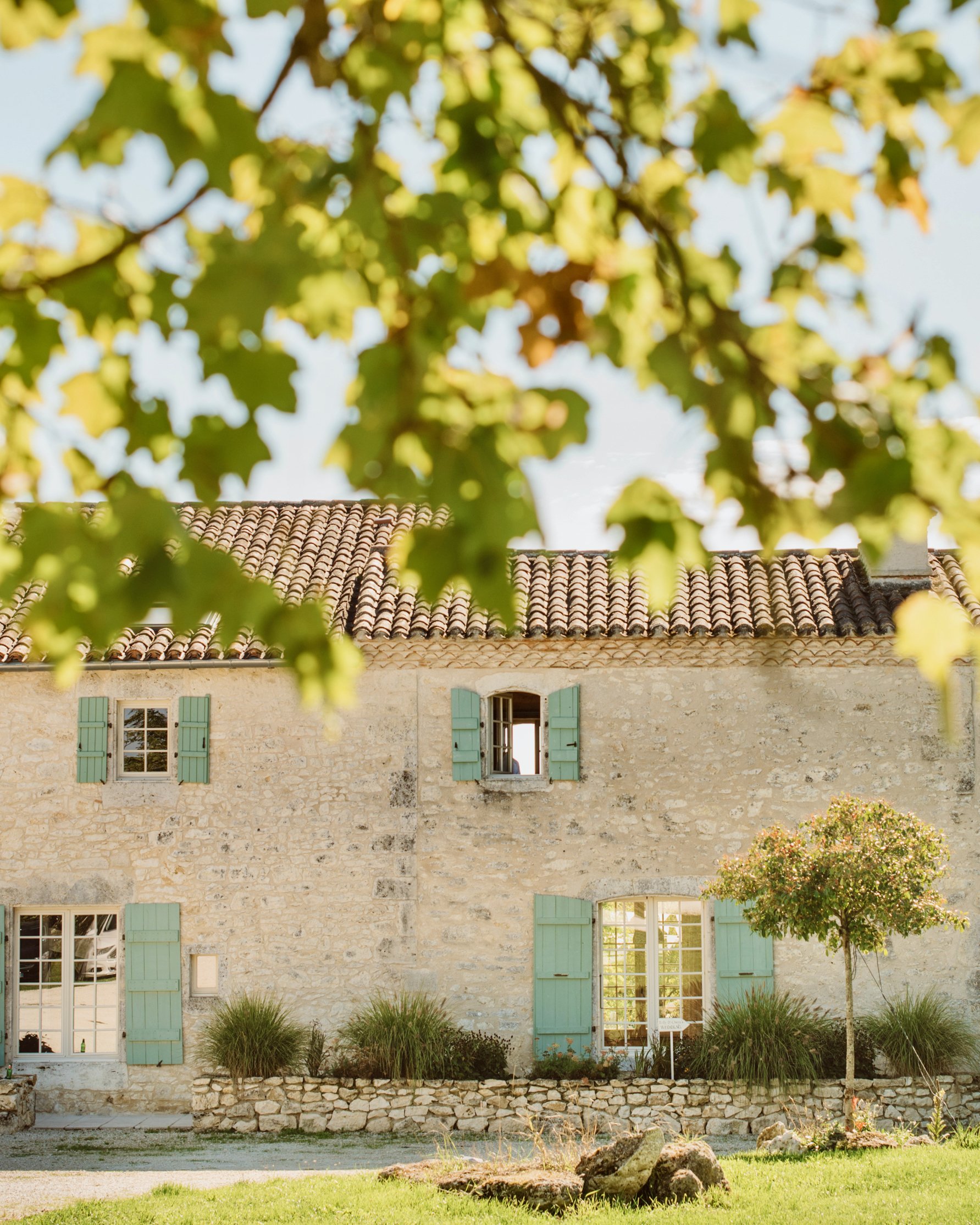 GORGEOUS CHATEAU YOGA RETREAT, TOULOUSE FRANCE